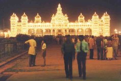 Mysore Palace bei Nacht